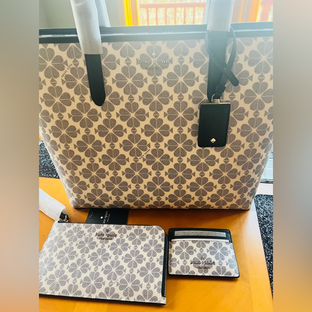 Kate Spade Navy Spade Flower Tote plus card holder plus wristlet